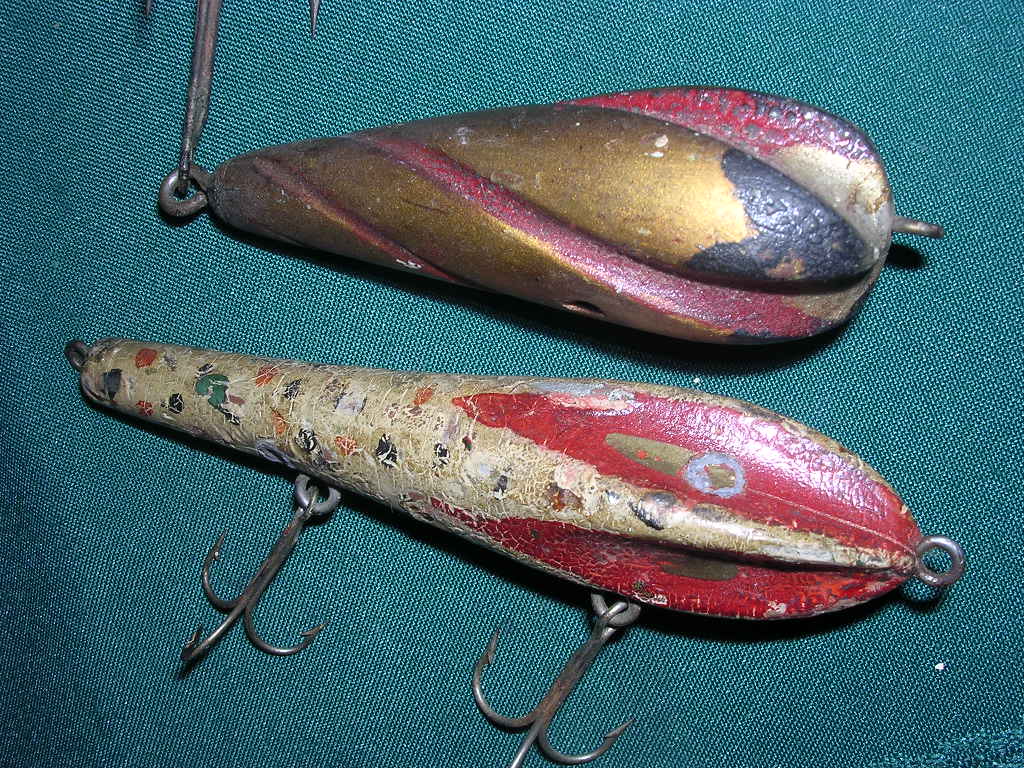 Wooden Painted Vintage Fishing Lures
