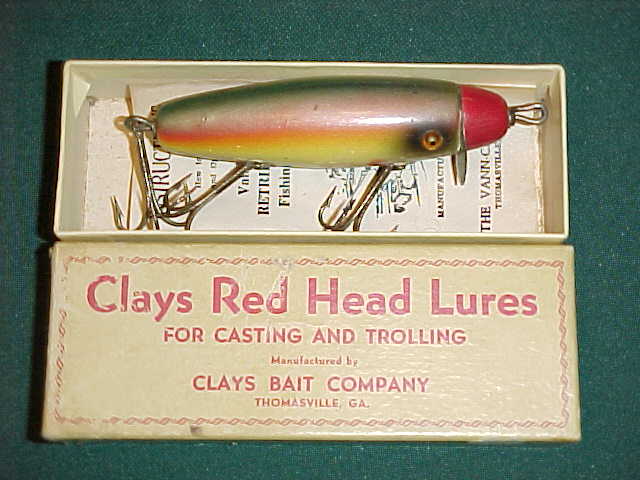 7) Assorted Vintage Crankbait Lure, LE April Fishing Auction